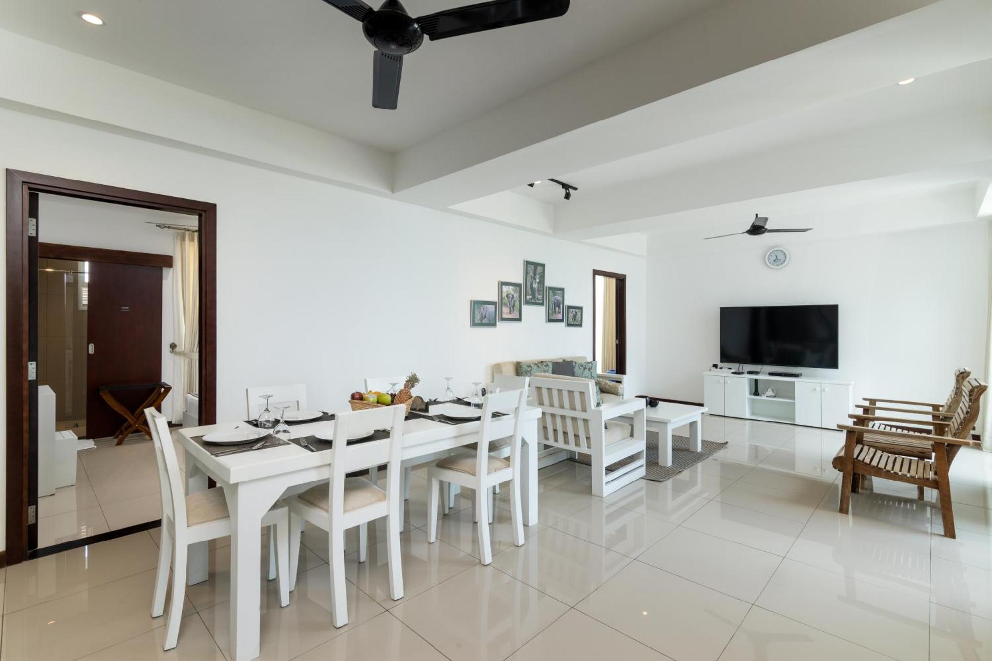 Oceanfront Condominium - Nilaveli Buitenkant foto